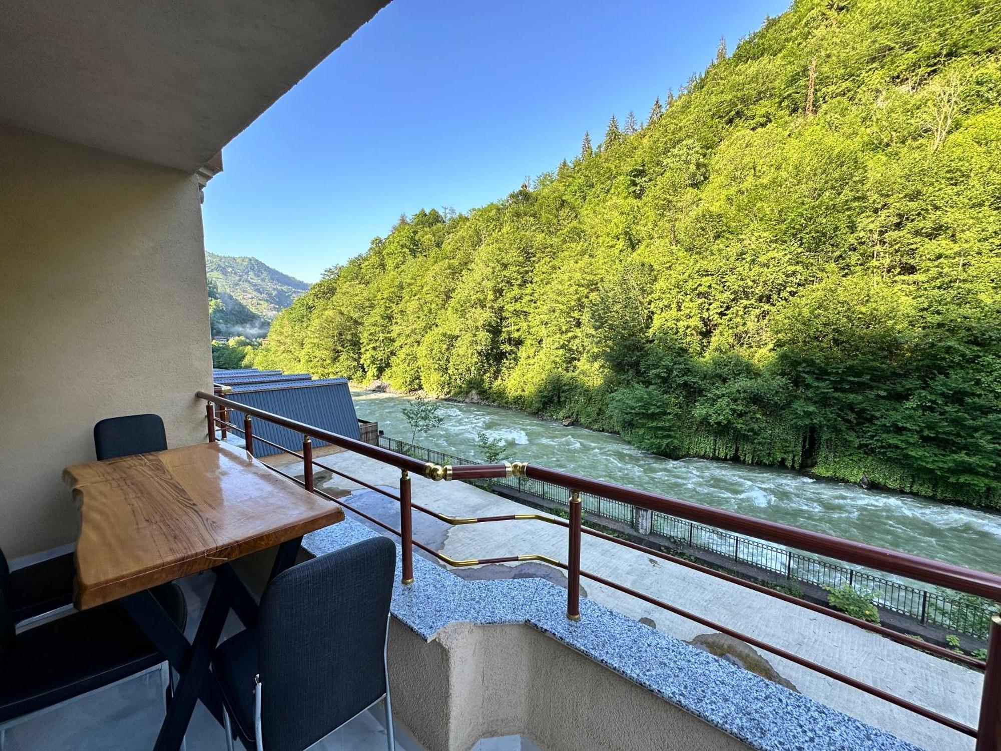 Tuva Villa Bungalov Camlihemsin Luaran gambar